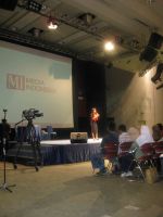 dies-emas-itb-seminar-jurnalistik-metro-tv-itb