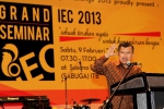 grand-seminar-iec-2013-hatta-rajasa-dan-jusuf-kalla-berbagi-kiat-menjadi-entrepreneur-sukes