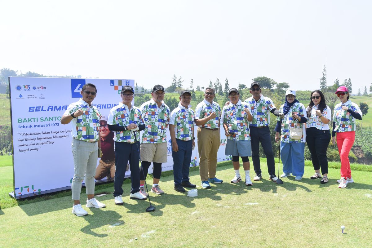 Rektor Hadiri Turnamen ITB Golf Homecoming 2025