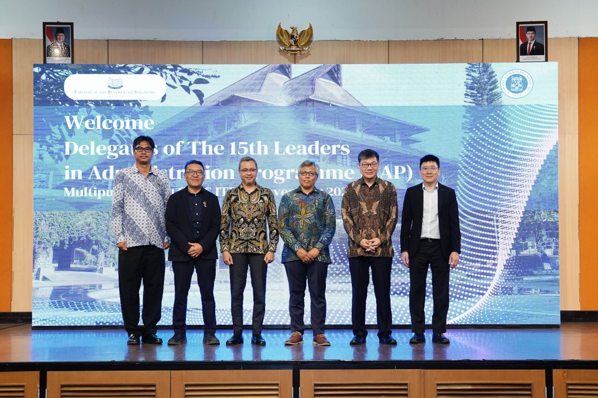 Rektor Sambut Duta Besar Singapura dan 15th Leaders in Administration Programme di ITB