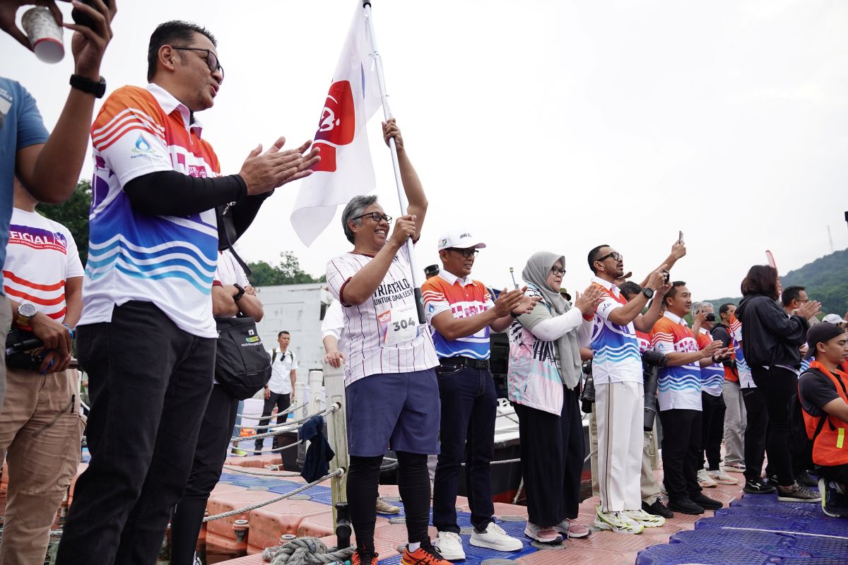 Rektor Buka ITB Jatiluhur International Triathlon 2025