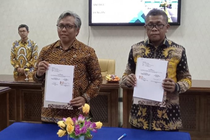 Rektor Tanda Tangani Nota Kesepahaman ITB dan UIN AMS Ambon terkait Tridarma Perguruan Tinggi