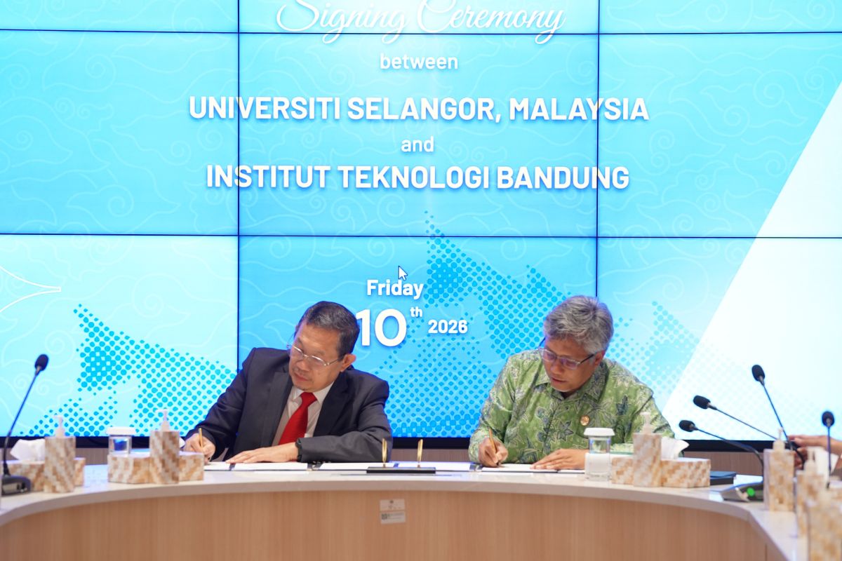 Rektor Tandatangani Nota Kesepahaman ITB dan Universiti Selangor, Perkuat Sinergi Akademik Tingkat ASEAN