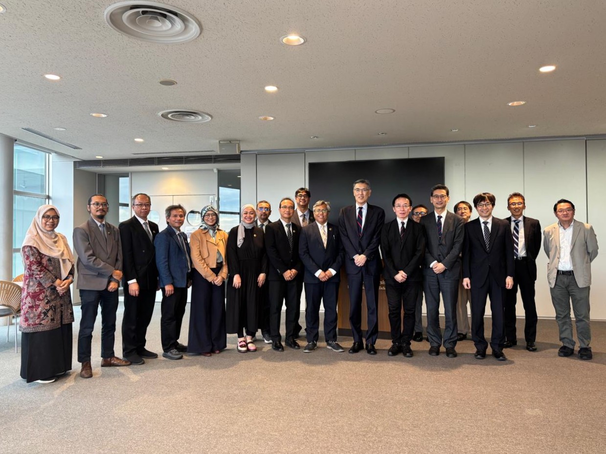 ITB dan Keio University Jepang Perkuat Kerja Sama Joint Supervision dan Student Exchange