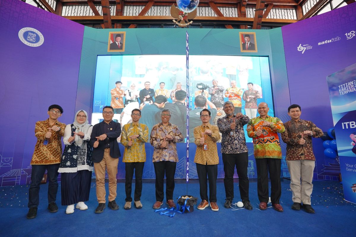 Rektor Buka Titian Karier Terpadu ITB April 2026, Bangun Ekosistem Pengembangan Karier Lulusan