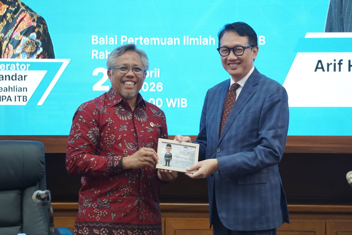 Rektor Hadiri FGD Forum Guru Besar ITB Bersama Wamenlu RI