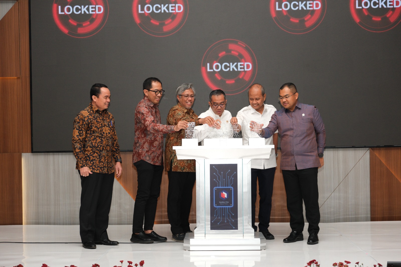 Rektor ITB Hadiri Peluncuran Sandbox Desain Chip di PERURI