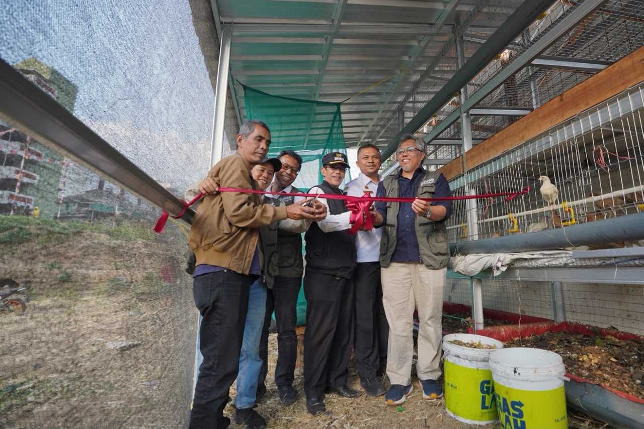Rektor ITB Resmikan 'Apartemen Ayam-Maggot' di Tamansari, Bandung, Dapat Olah 250 Kg Sampah Organik Sehari