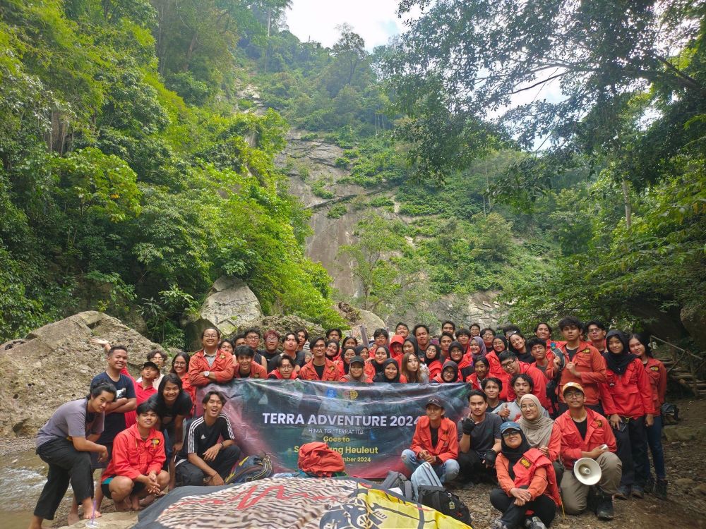 terra-adventure-liburan-sambil-belajar-di-sahyang-heuleut