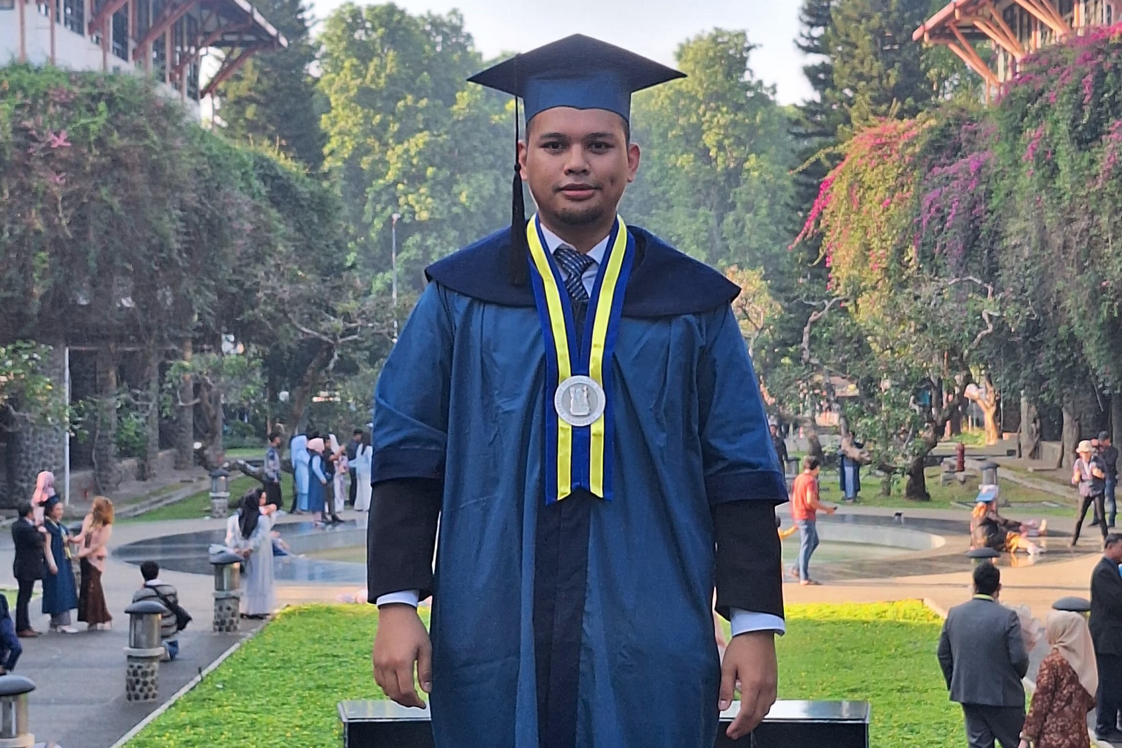 faiq-haidar-hamid-wisudawan-program-magister-dengan-publikasi-terbaik-pada-wisuda-oktober-2024