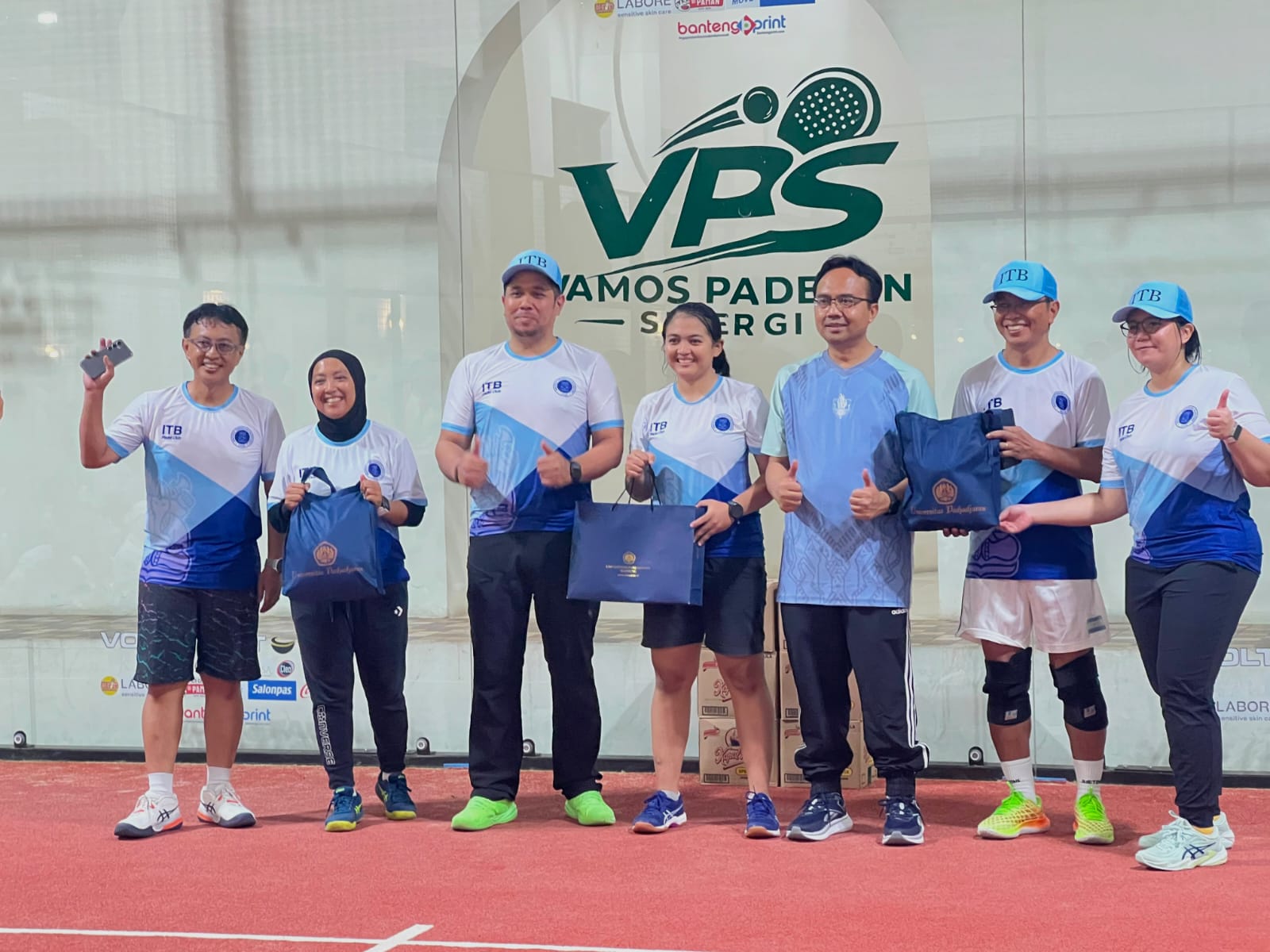 itb-sapu-bersih-juara-pertandingan-padel