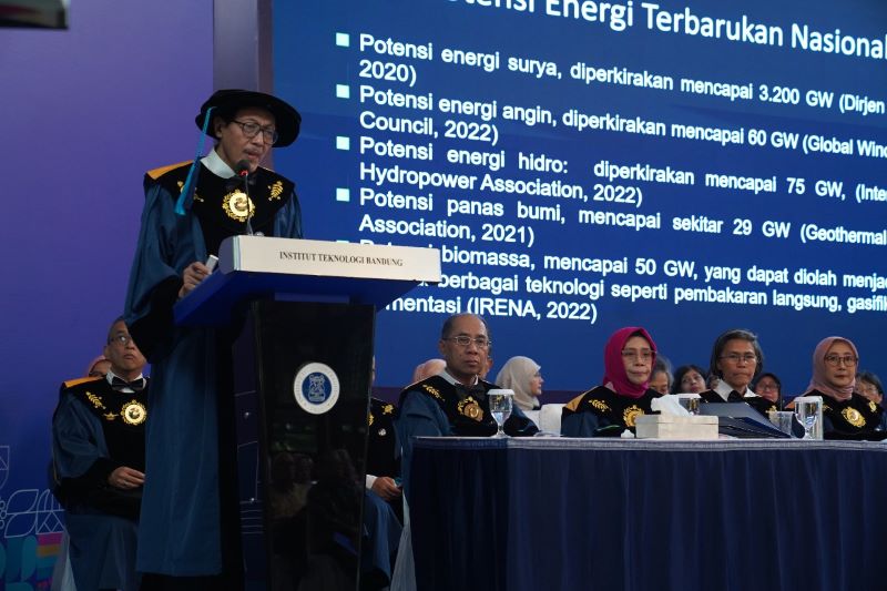 orasi-ilmiah-prof-edi-leksono-sistem-energi-berkelanjutan-sebagai-peran-penting-dalam-program-transisi-energi-nasional