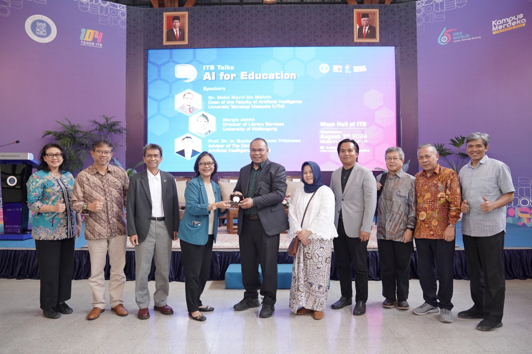 itb-talks-ai-for-education-ai-sebagai-mitra-tidak-menggantikan-manusia