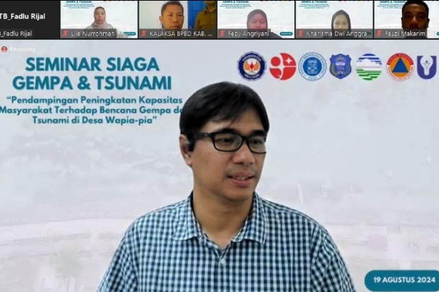 itb-gelar-seminar-siaga-gempa-dan-tsunami-untuk-penguatan-kapasitas-masyarakat-desa-wapia-pia