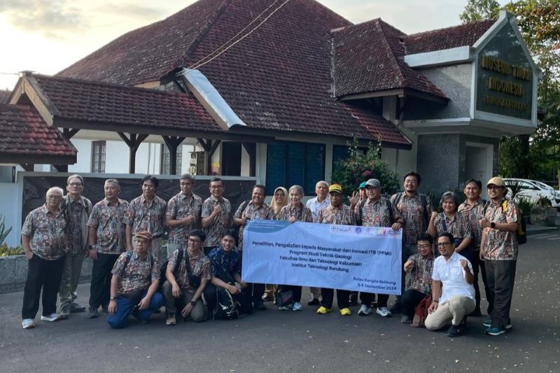 gelar-p2mi-2024-teknik-geologi-itb-kembangkan-potensi-geowisata-di-bangka-belitung