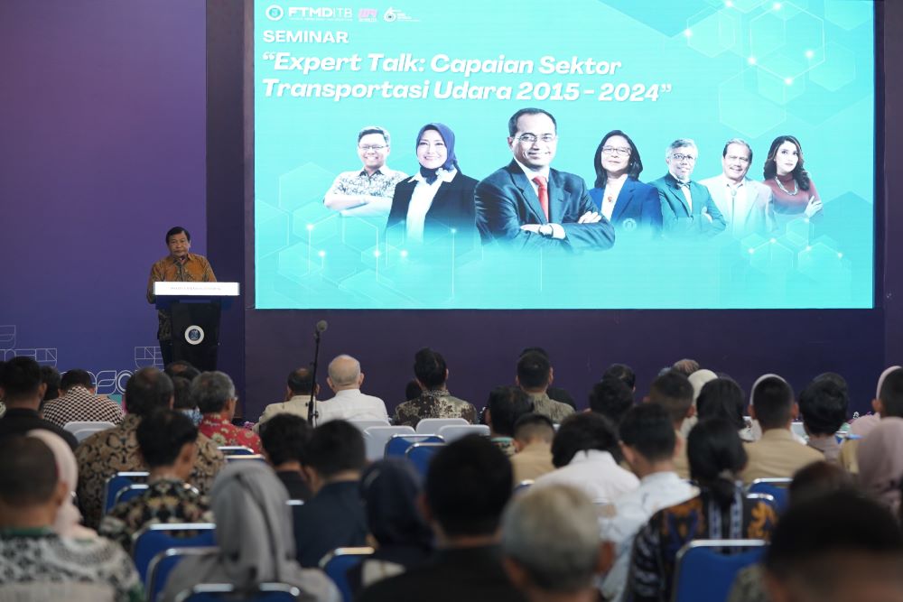 Seminar Expert Talk di ITB: Prestasi dan Tantangan Sektor Transportasi Udara Indonesia