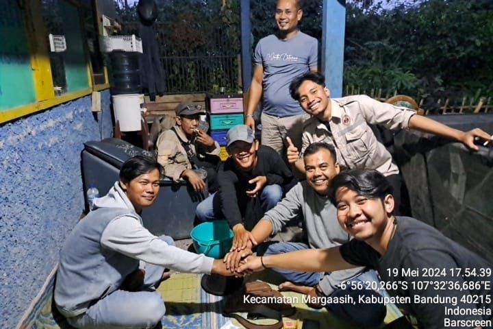 pengabdian-envrz-kmil-itb-solusi-banjir-dengan-bar-screen-dan-sosialisasi-pengelolaan-sampah-di-kabupaten-bandung