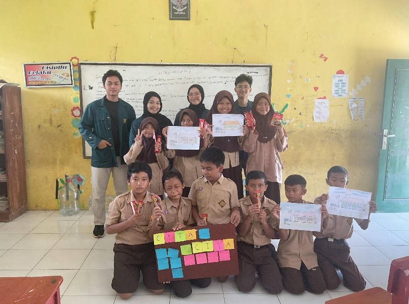 cireimpact-2025-karesidenan-multikampus-itb-cirebon-edukasi-sosial-dan-lingkungan-di-arjawinangun