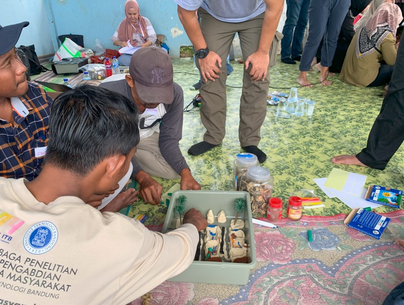 itb-lecturers-and-students-empower-small-and-medium-enterprises-through-mangrove-based-product-innovation