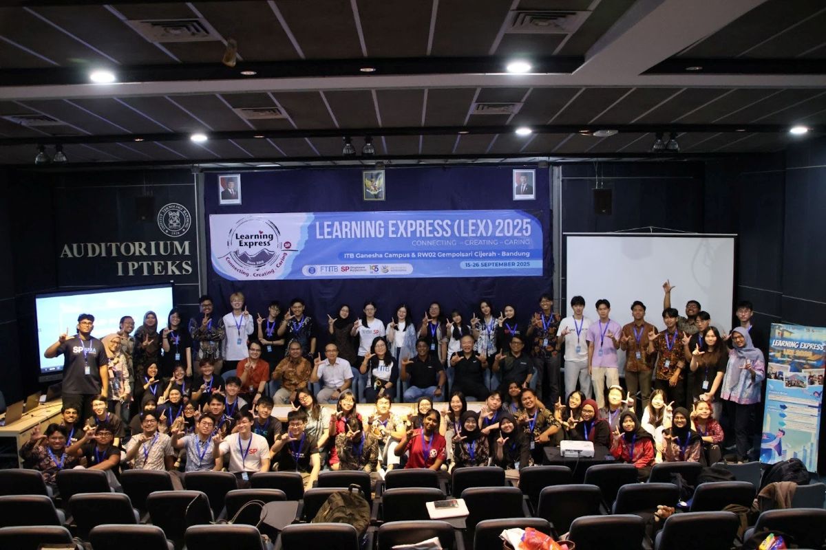 mahasiswa-fti-itb-dan-singapore-polytechnic-berkolaborasi-terapkan-design-thinking-untuk-atasi-masalah-komunitas-di-cijerah