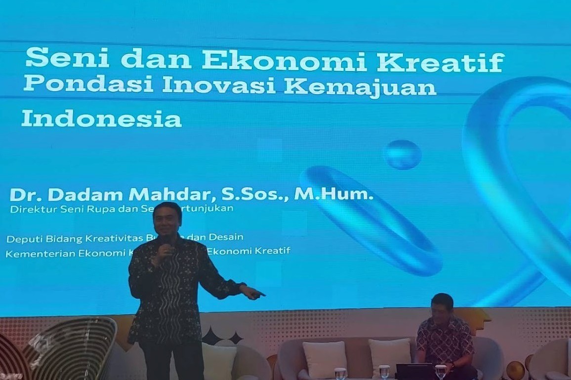 itbs-adicitra-ganesha-talk-show-exploring-the-future-of-the-creative-economy-through-the-lenses-of-policy-and-industry