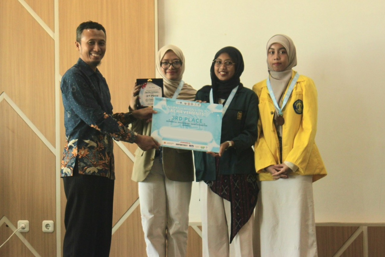 kolaborasi-mahasiswa-itb-ui-dan-ugm-ciptakan-inovasi-medis-cerdas-raih-juara-3-ajang-internasional