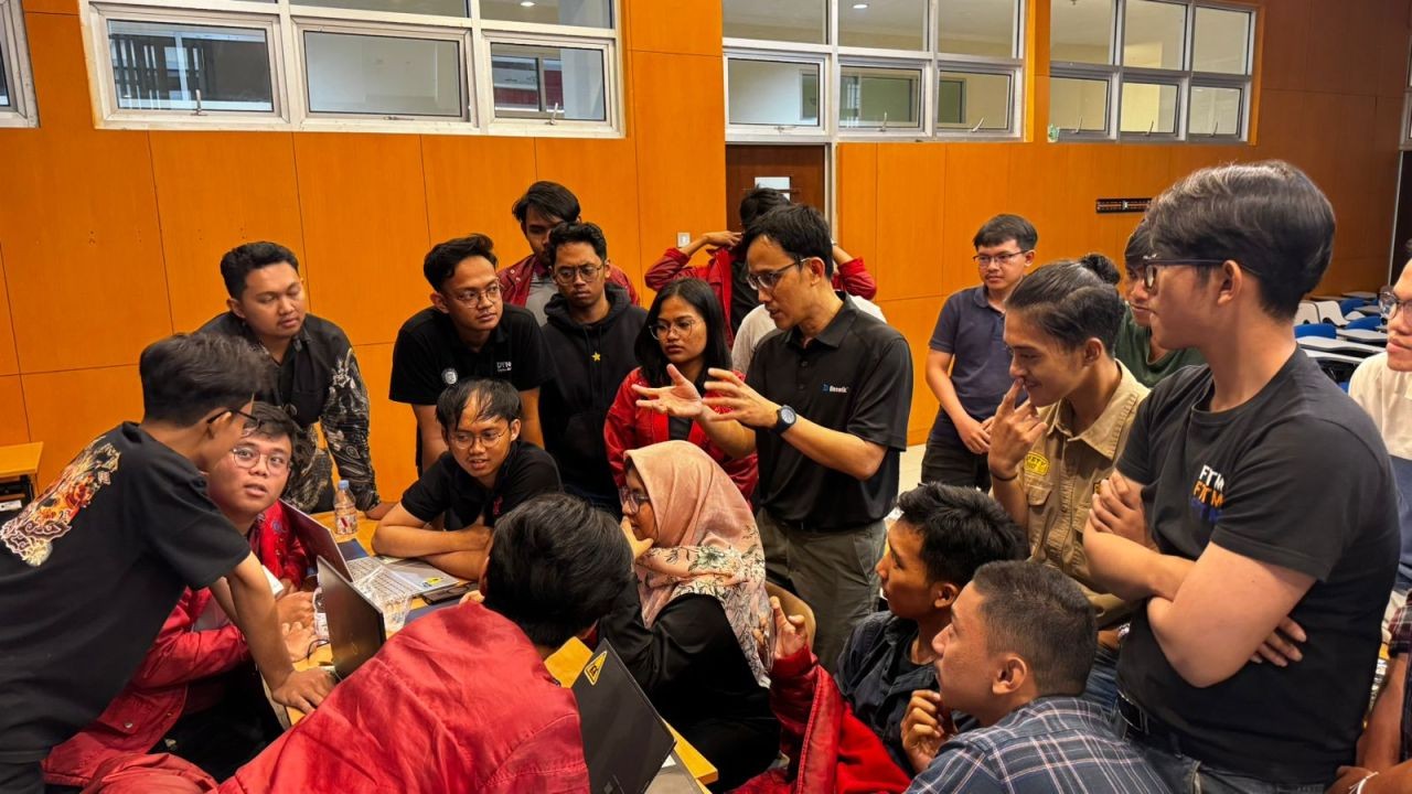 perkuat-kompetensi-mahasiswa-teknik-pertambangan-itb-dan-deswik-asal-australia-gelar-pelatihan-integrated-mine-planning