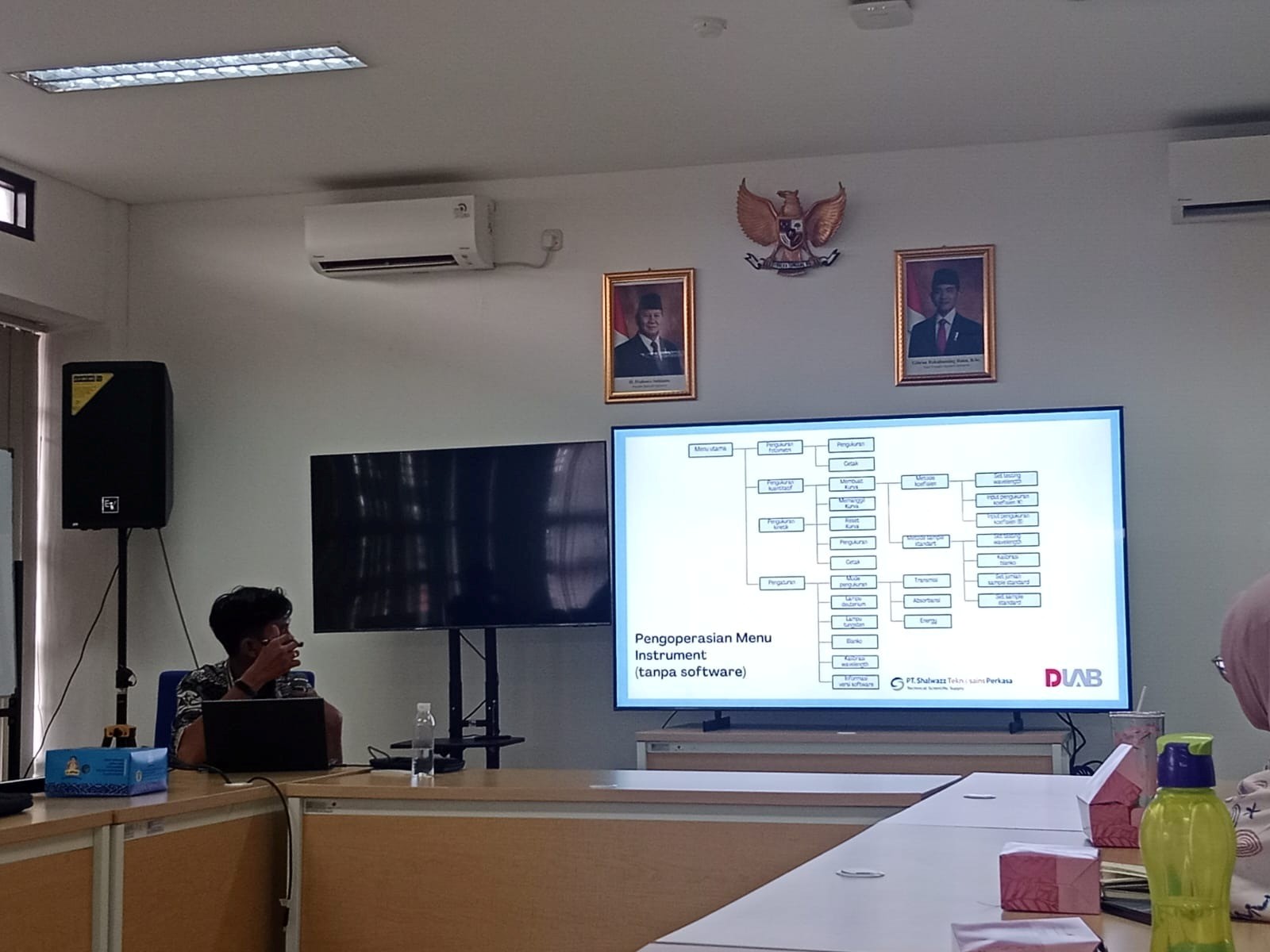 prodi-oseanografi-itb-serah-terima-spektrofotometri-dan-workshop-dalam-rangka-pkkb-2025