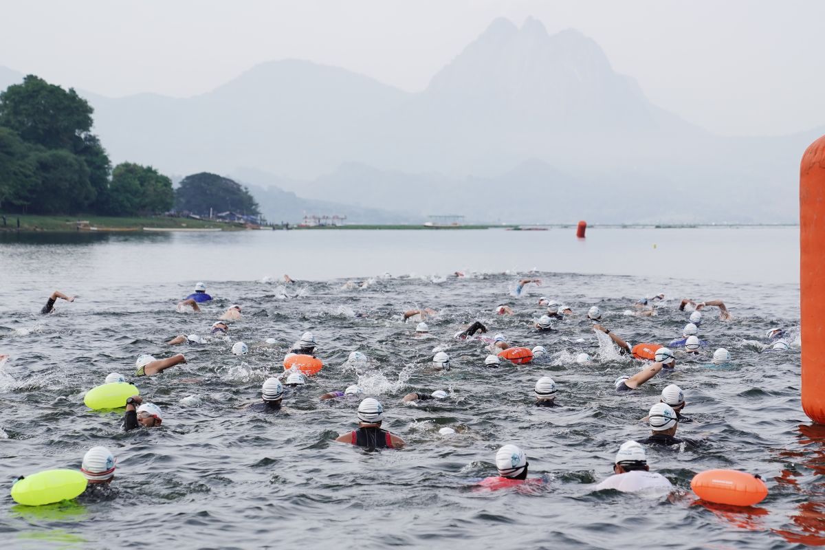 itb-jatiluhur-international-triathlon-2025-sukses-digelar-diikuti-500-peserta-beragam-usia