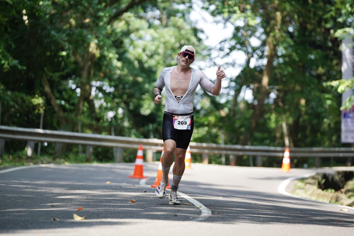 itb-jatiluhur-international-triathlon-2025-sukses-digelar-diikuti-500-peserta-beragam-usia