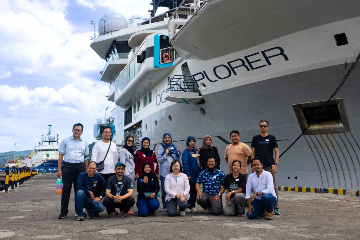 peneliti-itb-berpartisipasi-dalam-penelitian-laut-dalam-di-laut-sulawesi-kerja-sama-brin-dan-oceanx