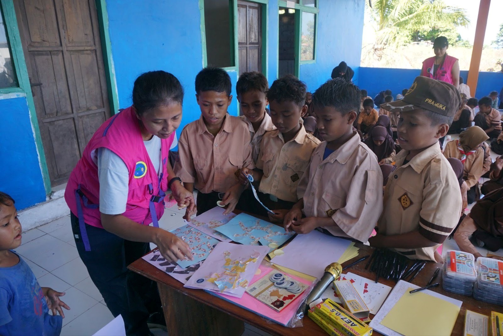 strengthening-earthquake-mitigation-gabriella-alodia-st-msc-phd-fitb-itb-conducts-community-service-program-in-pulau-madu-and-pulau-karumpa