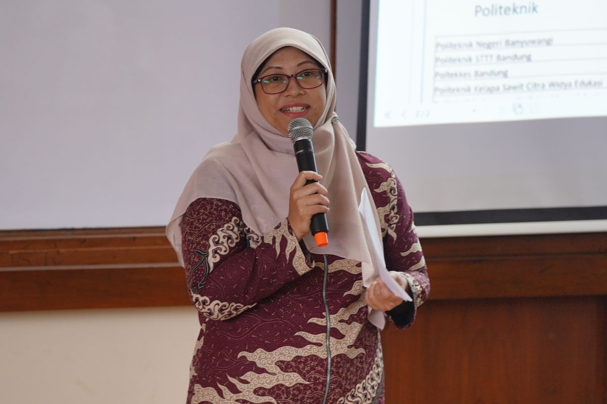 spitm-itb-gelar-workshop-peningkatan-kompetensi-penulisan-karya-ilmiah-bagi-mahasiswa