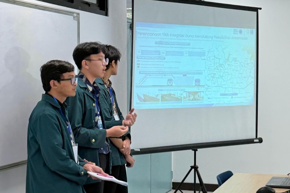 mahasiswa-itb-rancang-integrasi-transportasi-publik-bandung-untuk-mobilitas-yang-lebih-efisien