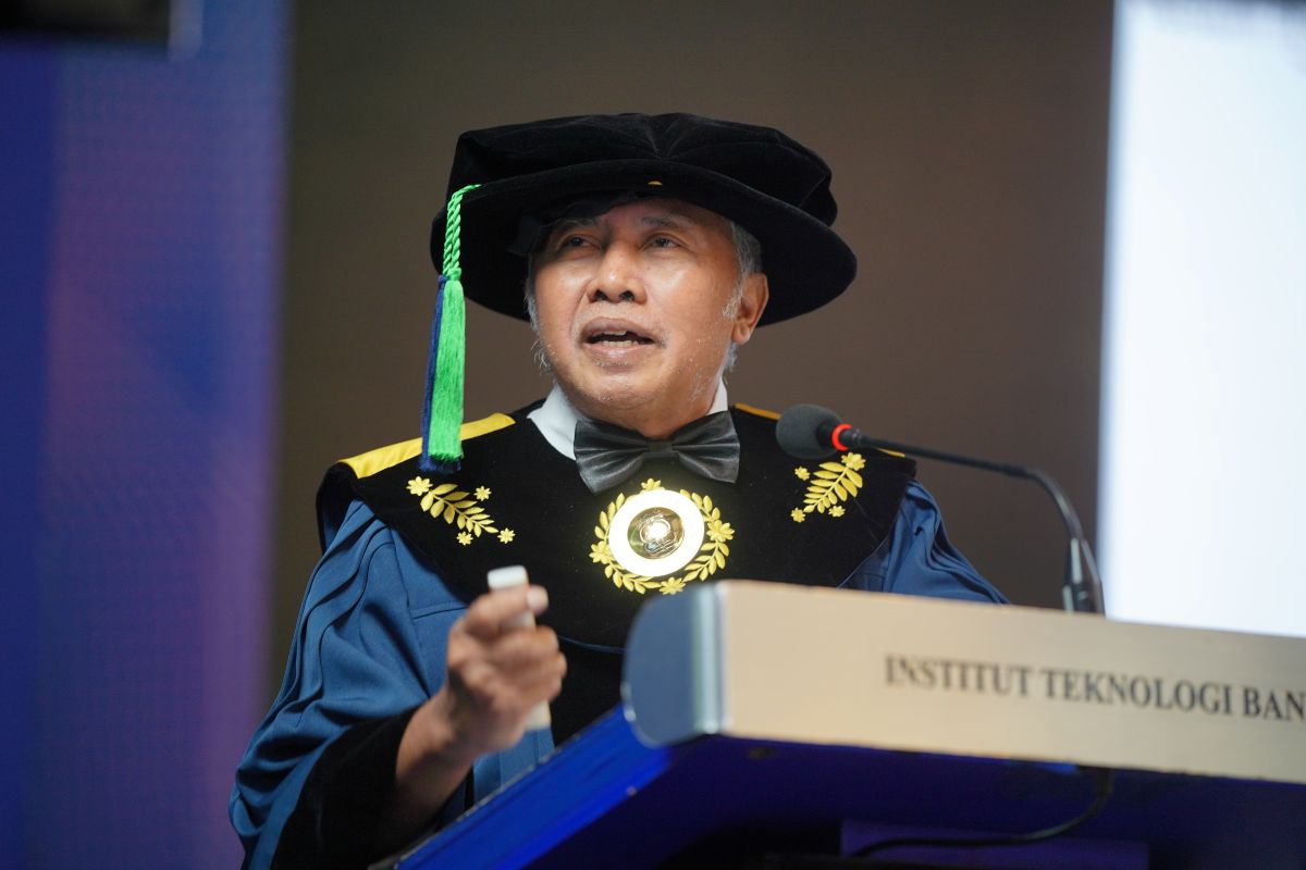 scientific-oration-of-prof-herman-achieving-controlled-molecular-orientation-in-thin-films-through-efa-pvd