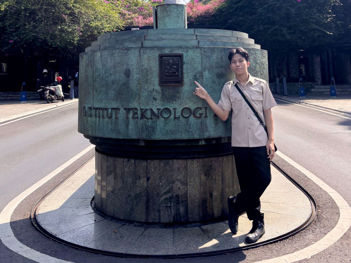 At the Age of 14, Kevin Vincent Noel Sitanggang Begins a New Journey as an ITB Student