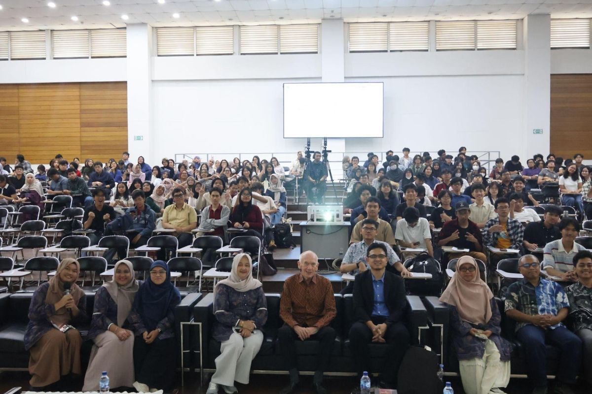 itb-dorong-mahasiswa-bijak-menggunakan-bahasa-indonesia-di-tengah-perkembangan-ai-dan-ragam-bahasa
