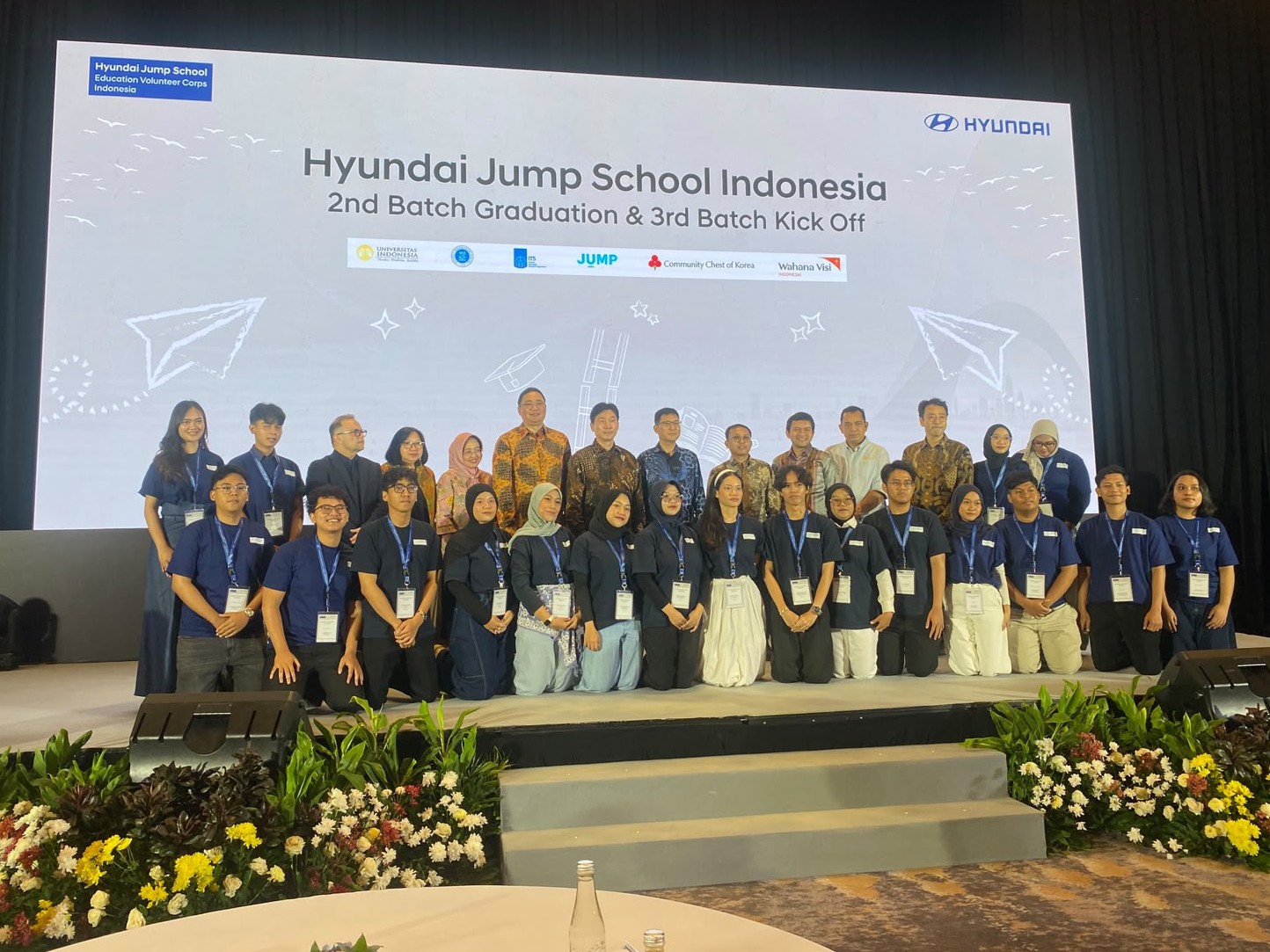 itb-continues-collaboration-in-hyundai-jump-school-batch-3-30-students-to-mentor-schoolchildren-in-bandung