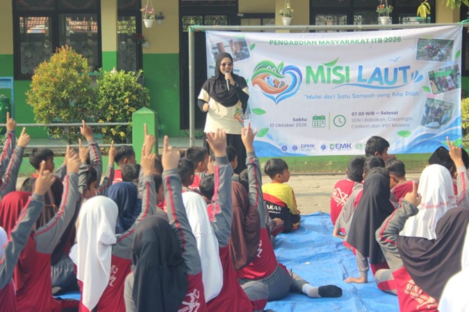 itb-educates-hundreds-of-elementary-school-students-in-cirebon-to-reduce-waste-leakage-into-coastal-areas