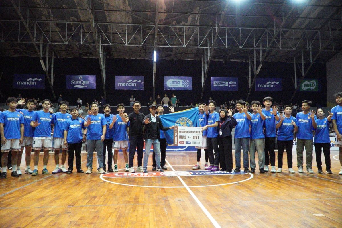 usai-lolos-ke-divisi-1-lima-tim-basket-putra-ubg-itb-raih-5-prestasi-sepanjang-2026