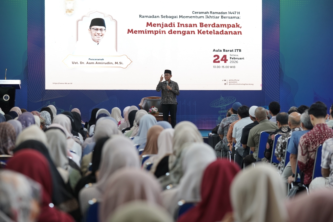 ceramah-ramadan-itb-ustaz-aam-amirudin-ajak-sivitas-akademika-menghadirkan-ilmu-yang-berdampak