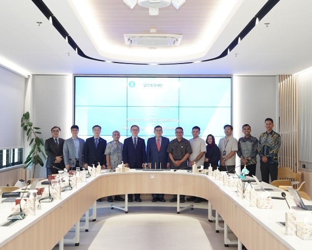 itb-perluas-jejaring-global-melalui-kerja-sama-dengan-namyang-education-foundation-gyeongsang-national-university