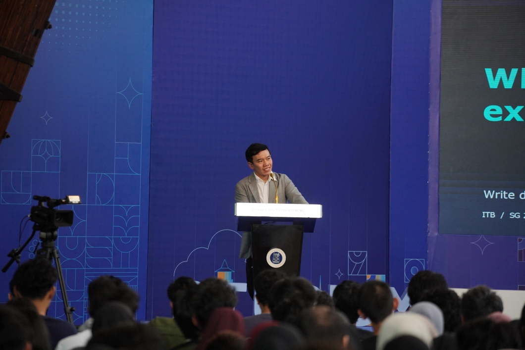 menapaki-dunia-teknologi-dan-bisnis-begini-kisah-alumni-itb-muhamad-fajrin-rasyid