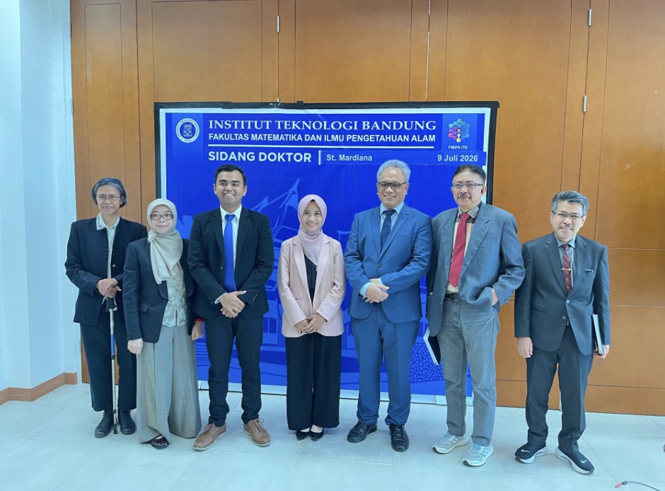balancing-multiple-roles-dr-st-mardiana-earns-doctoral-degree-from-itb-with-16-scientific-publications