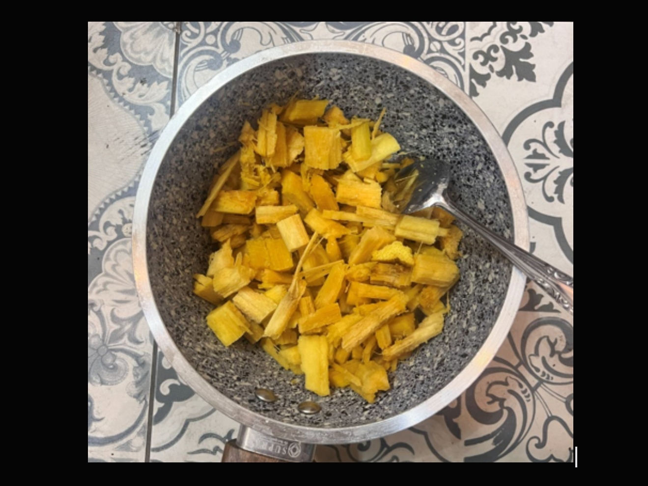 mahasiswa-itb-ubah-ampas-tebu-dan-sabut-kelapa-jadi-kertas-multifungsi-bernilai-jual