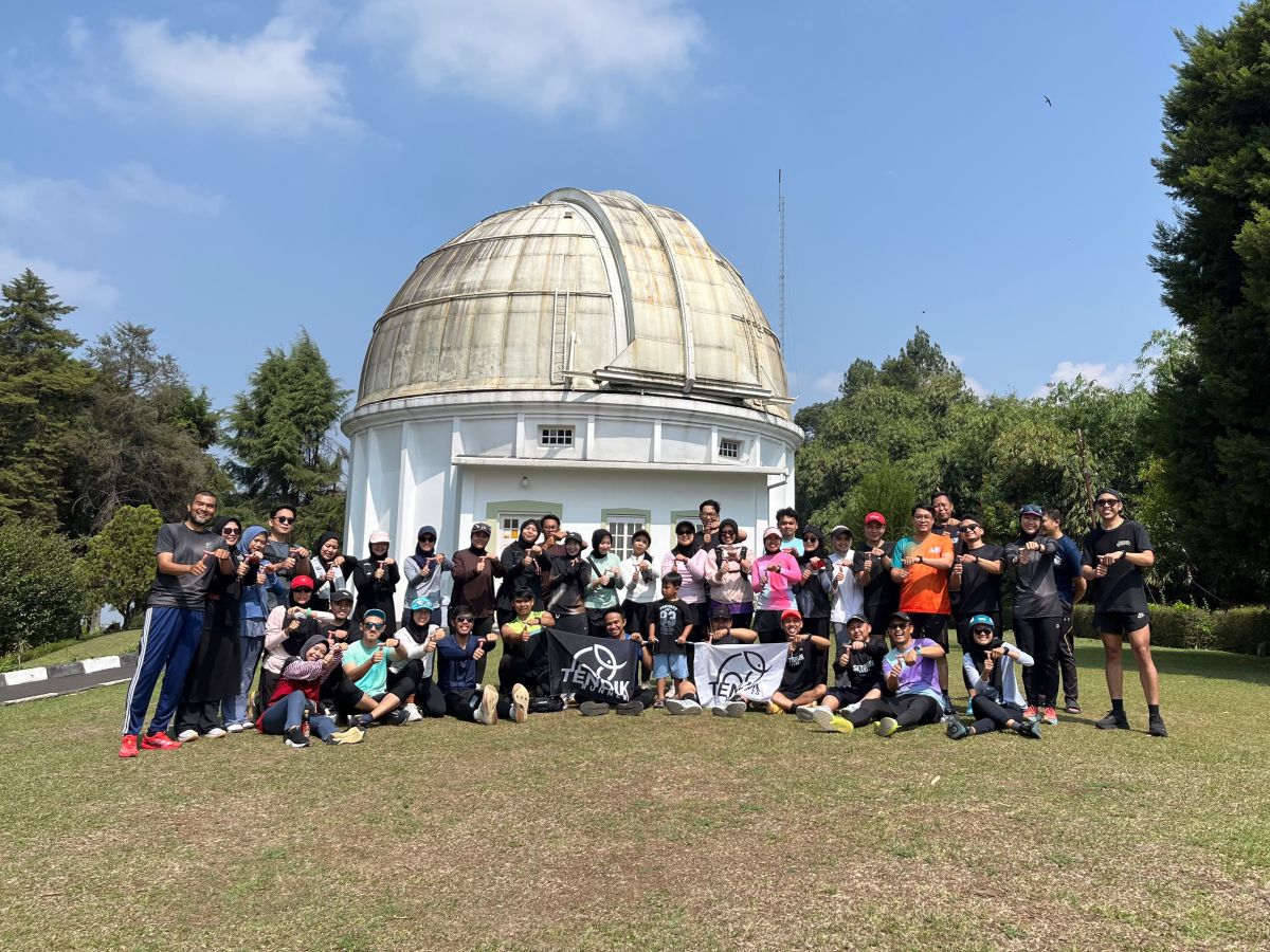 berlatih-tempuh-rute-ganesabosscha-tendik-runners-siap-ikuti-itb-ultra-marathon-2026-dan-kampanyekan-dana-lestari