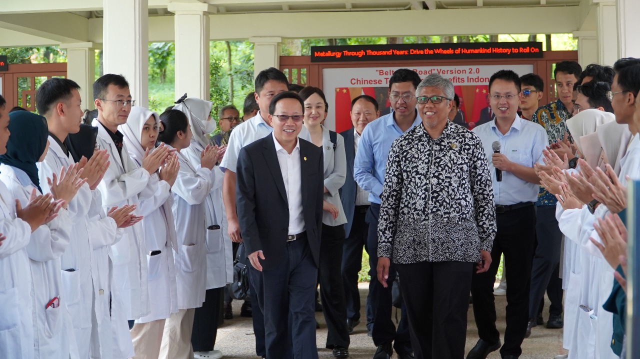 kolaborasi-itb-gem-tianjin-university-perkuat-sinergi-akademia-serta-industri-di-bidang-energi-dan-material