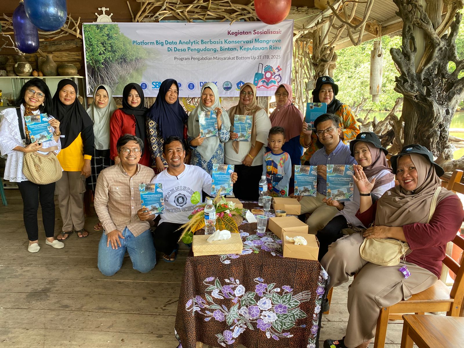 sbm-itb-dukung-konservasi-mangrove-dan-pariwisata-berbasis-masyarakat-di-desa-pengudang