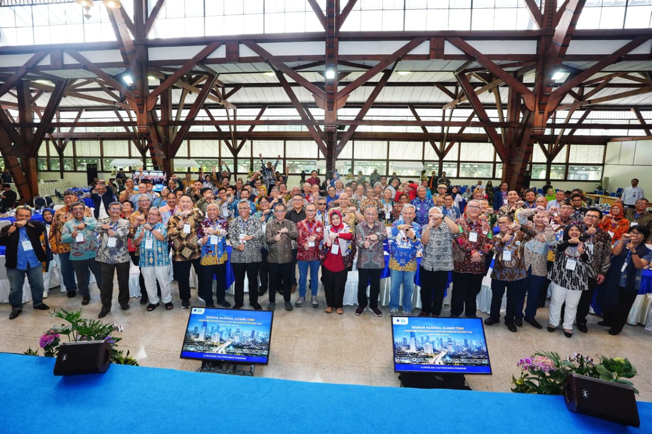seminar-ikatan-alumni-itb80-dorong-produktivitas-menuju-indonesia-emas-2045