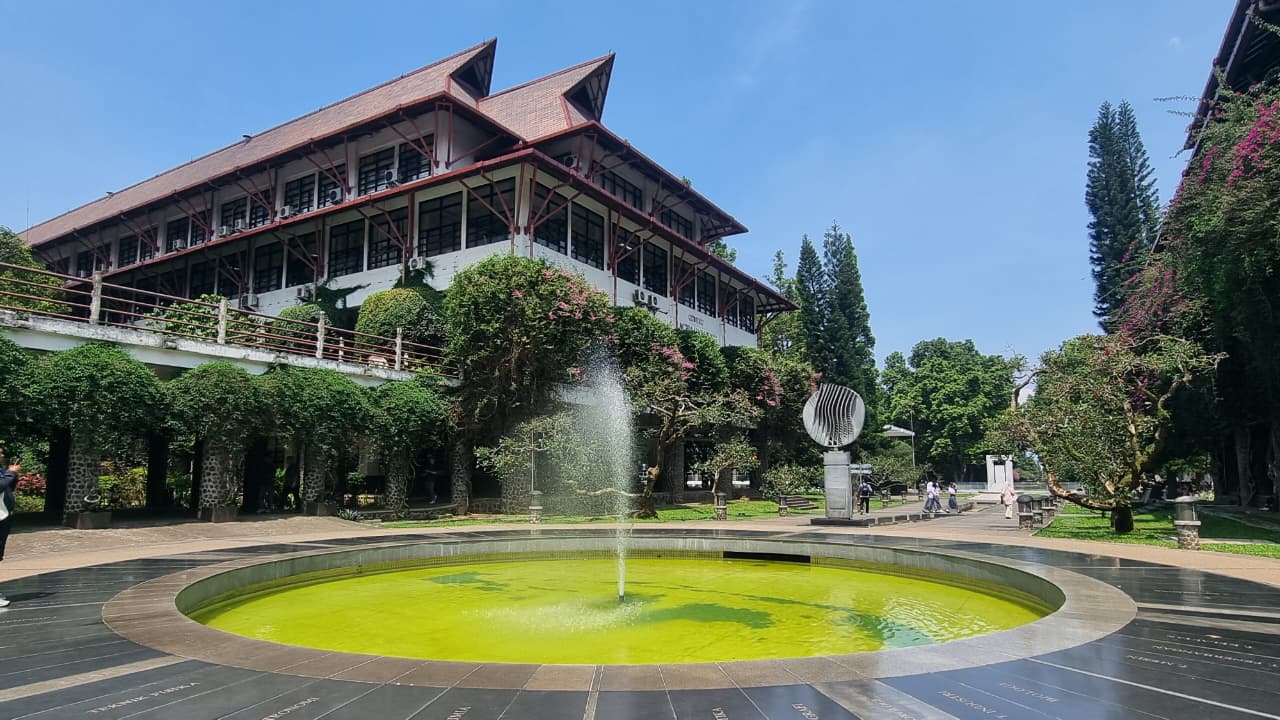 mahasiswa-itb-yang-sempat-hilang-kontak-di-gunung-puntang-ditemukan-selamat